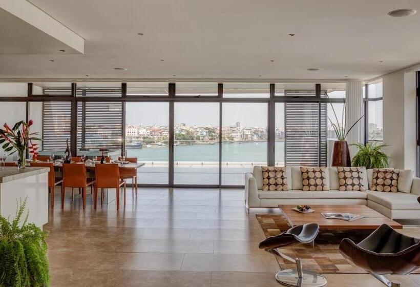 1 Bedroom Penthouse Apartment, English Point Marina & Spa