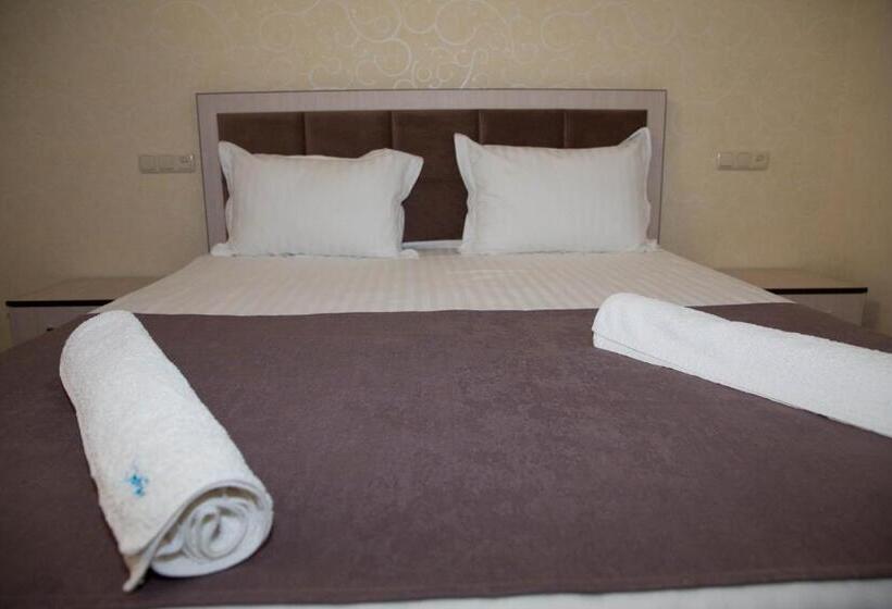 Suite 2 Camere da Letto, Eridana