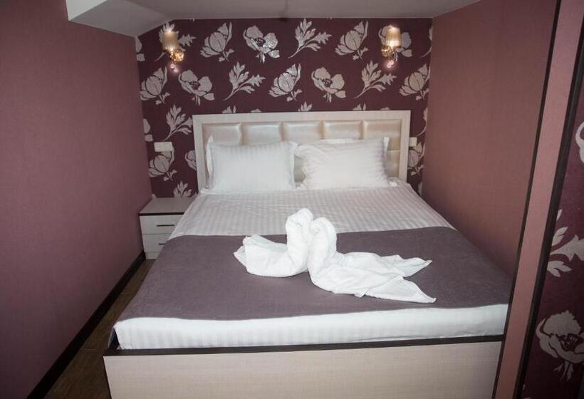 Camera Economy, Eridana