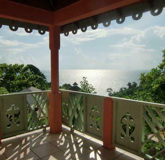اتاق لوکس با تخت بزرگ, Pimento Lodge Resort