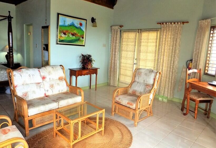 اتاق سوپریور با تخت بزرگ, Pimento Lodge Resort