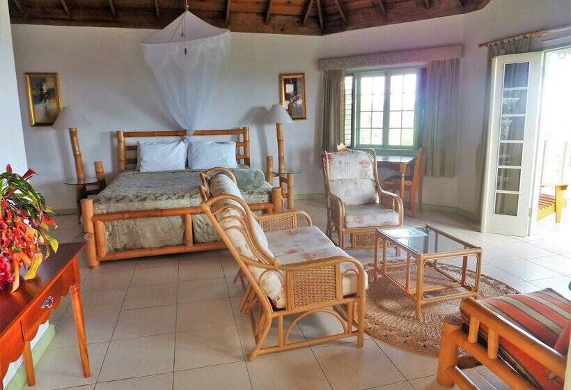 اتاق سوپریور با تخت بزرگ, Pimento Lodge Resort