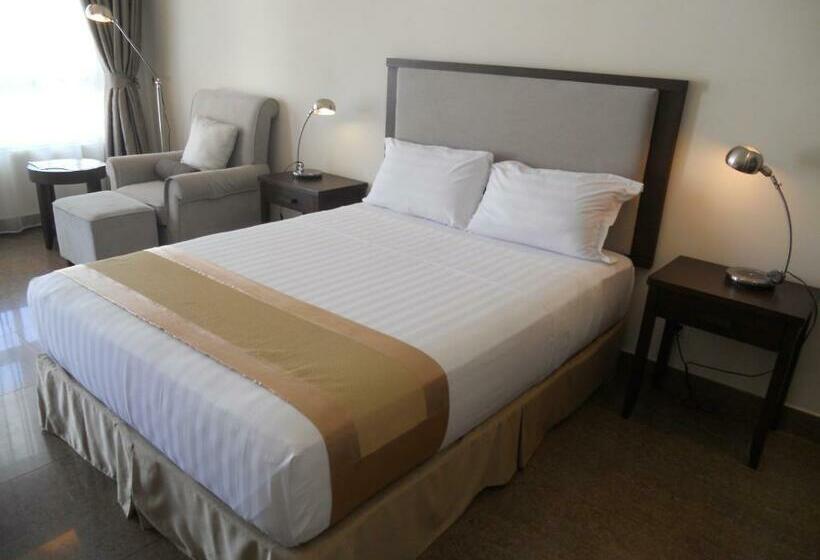 اتاق استاندارد, Plaza