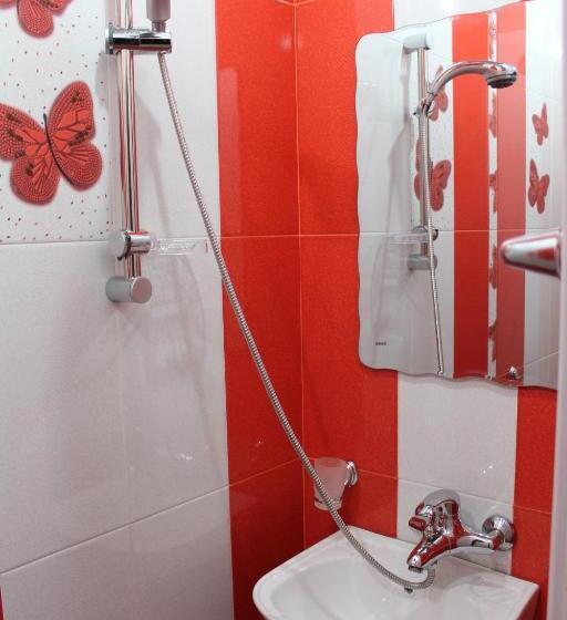 Camera Tripla Comfort, Princ Plaza