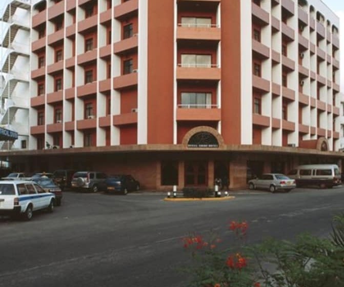 标准间, Royal Court