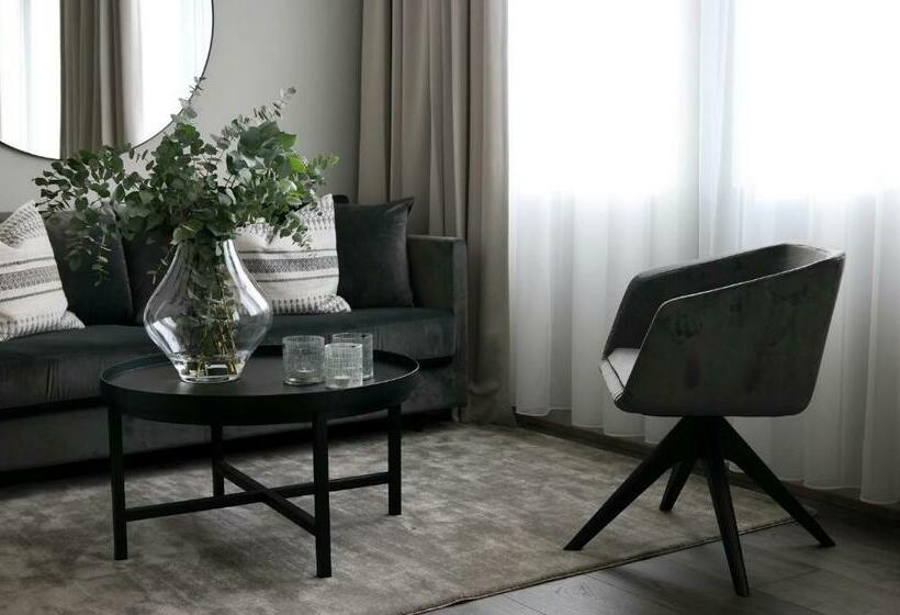 اتاق لوکس, Vestmannaeyjar