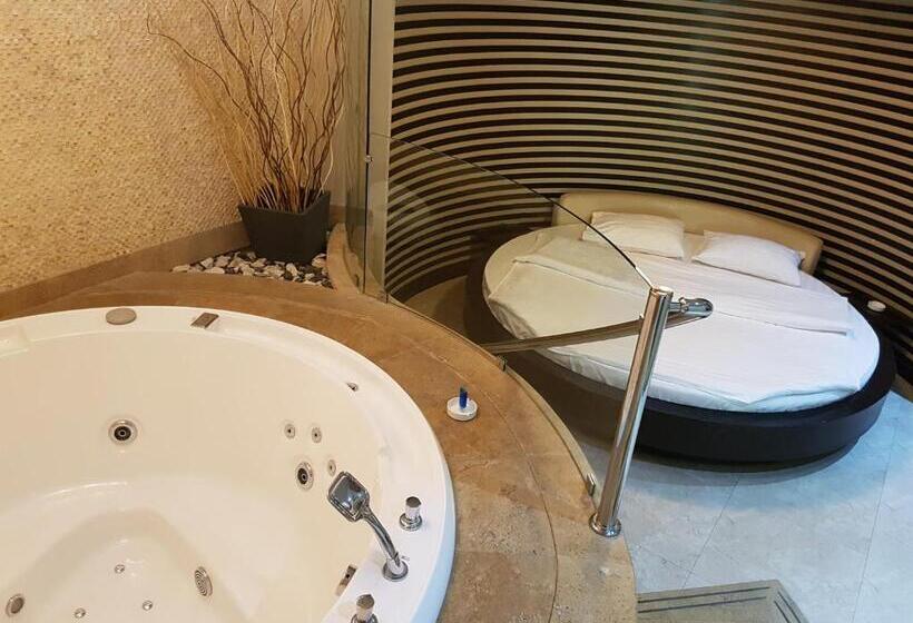 발코니가 있는 스위트, Ibiza Hotel&spa