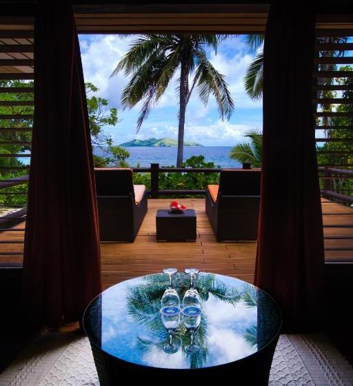 بنجلو قياسى, Mana Island Resort & Spa   Fiji