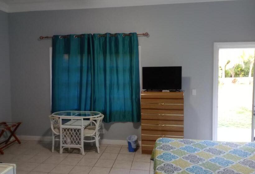 اتاق لوکس, Surfers Manor