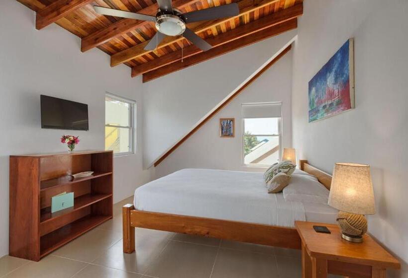 Номер Стандарт, Weezie S Ocean Front Hotel And Garden Cottages