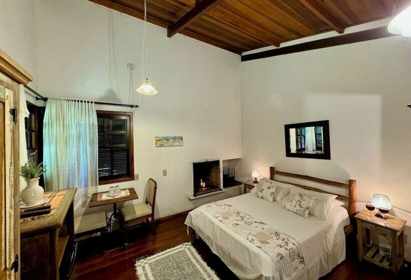 کلبه ییلاقی, Pousada Chalés Jardim Das Bromélias   Visconde De Mauá