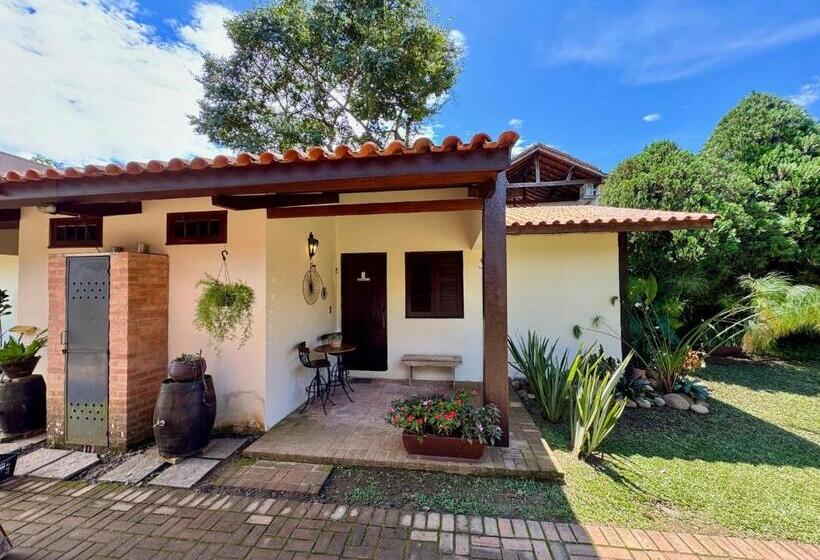 کلبه ییلاقی, Pousada Chalés Jardim Das Bromélias   Visconde De Mauá