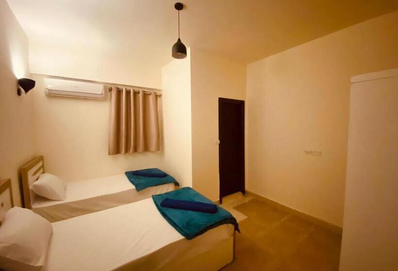 اتاق استاندارد, Brother Hotel Dahab