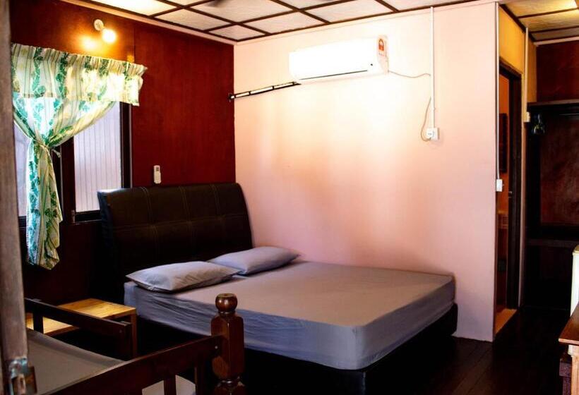 غرفة قياسية مزوَّدة بشُرفة, Bushman Tioman