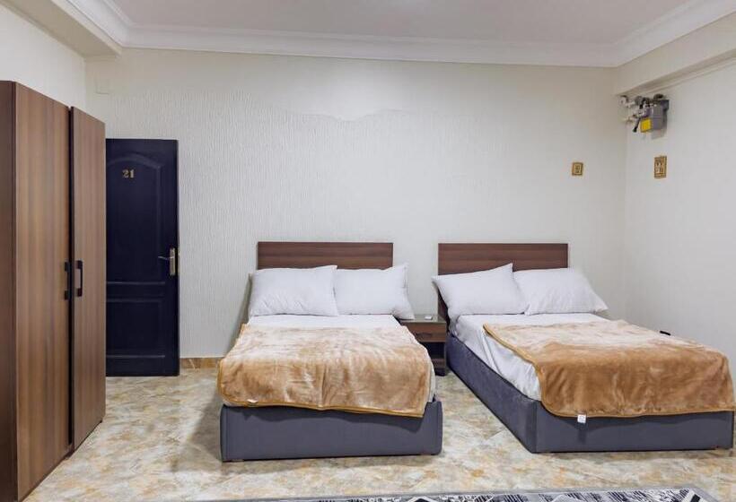 اتاق لوکس, Khufu House 1