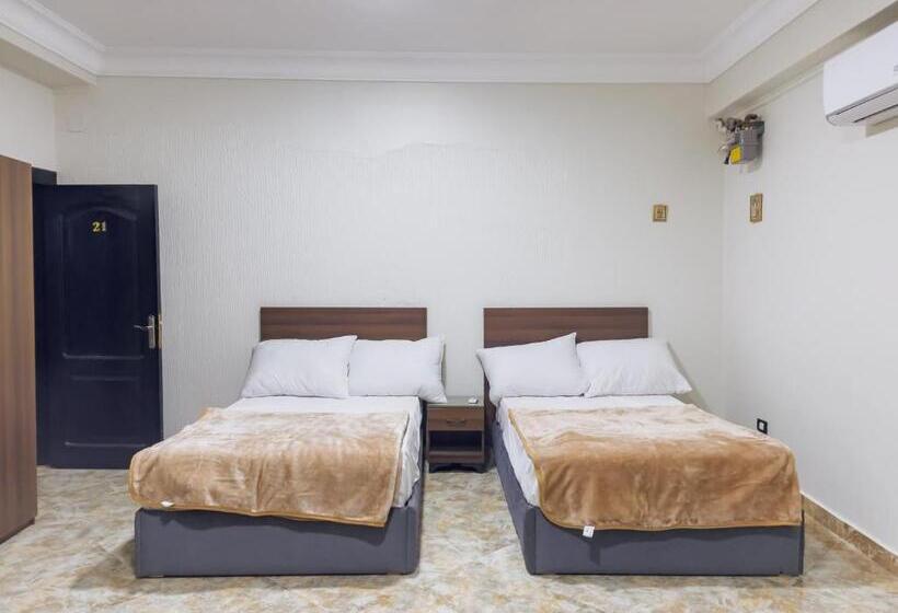 اتاق لوکس, Khufu House 1