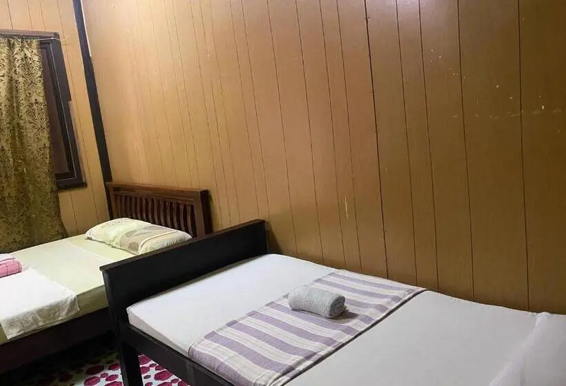 スタンダードトリプルルーム, Perhentian Hazipah