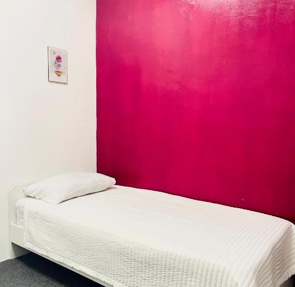 חדר סטנדרט חדר אמבטיה משותף, Ak Greenrise Meru