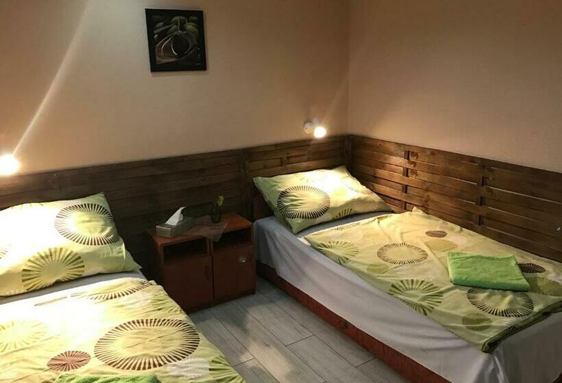 Номер Стандарт, Abszolút Hotel és Panzió