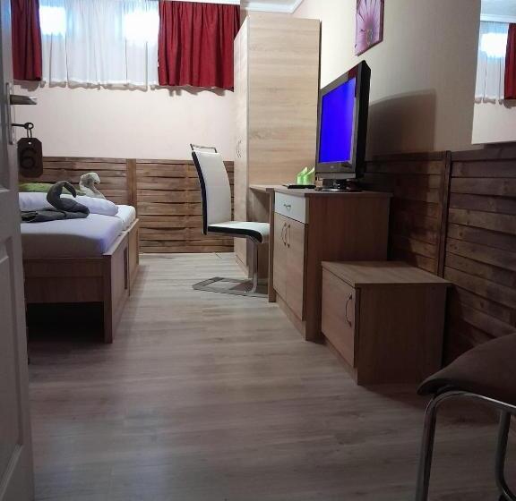 חדר סטנדרט, Abszolút Hotel és Panzió