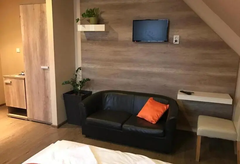 スーペリアールーム, Abszolút Hotel és Panzió