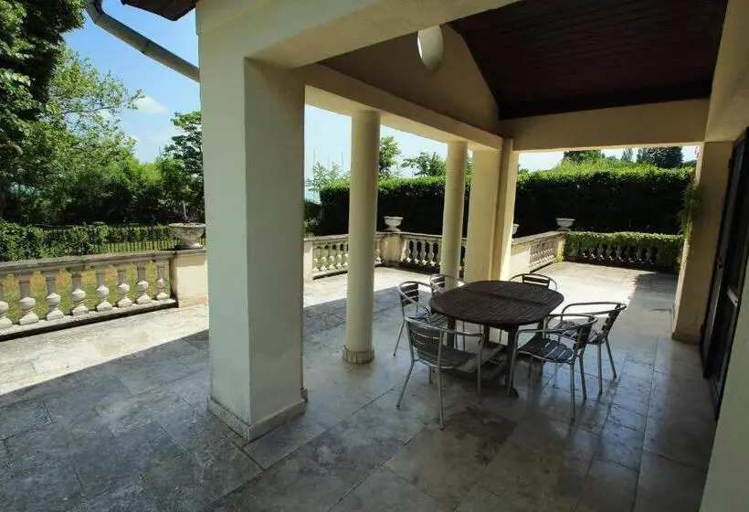 آپارتمان 1 خوابه با تراس, Aquilo Hotel Panoráma