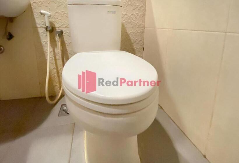 غرفة قياسية, Alpha Makassar Redpartner