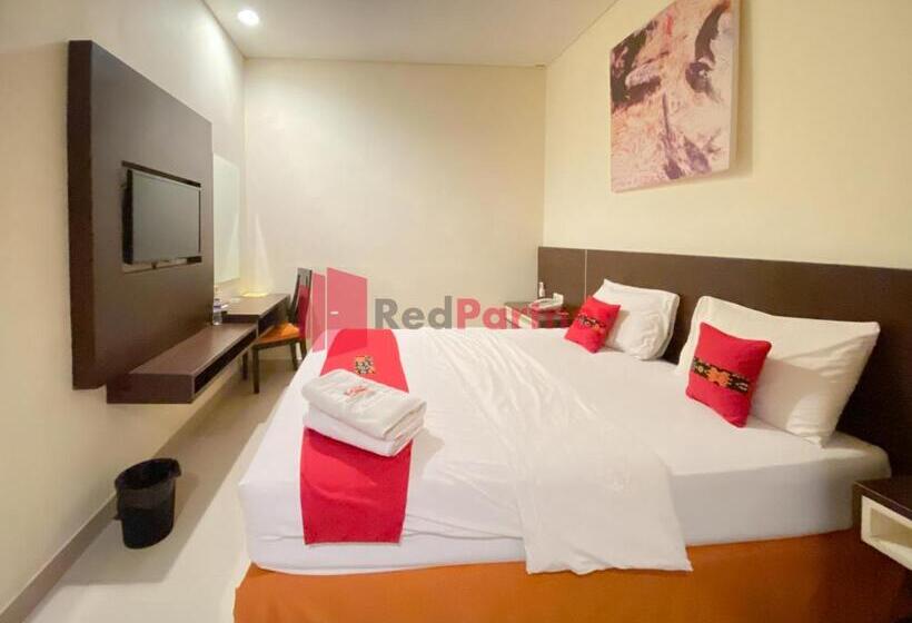 스탠다드 룸, Alpha Makassar Redpartner