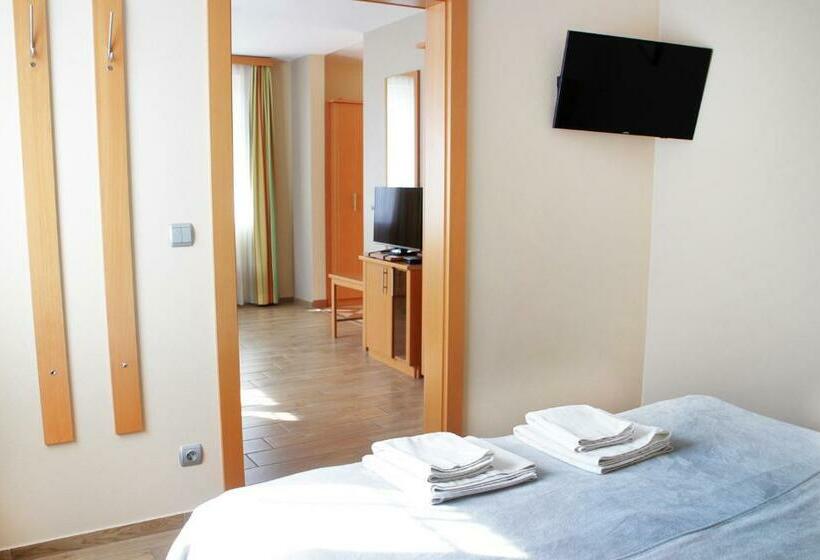 スイート（家族用）, Marben Panzió