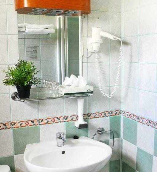 スタンダードルーム, Marben Panzió