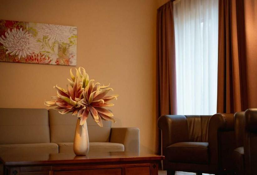 套房, Maya Panzio Rezidencia