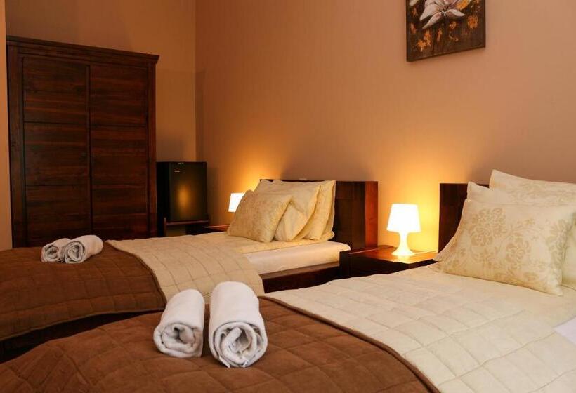 标准间, Maya Panzio Rezidencia