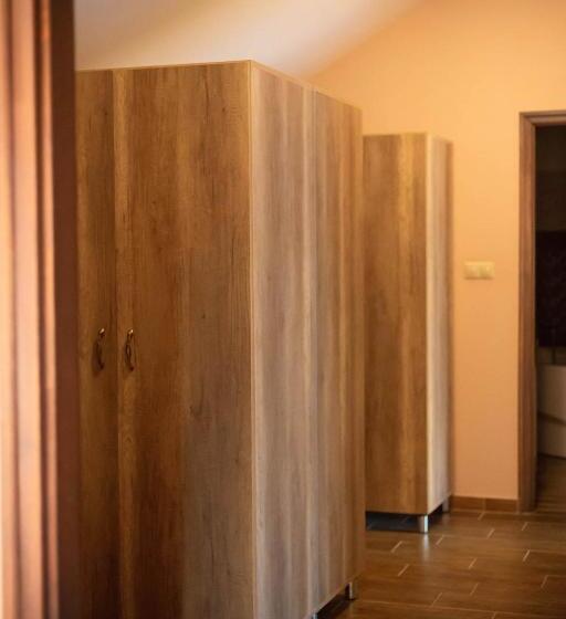 复式套房, Maya Panzio Rezidencia