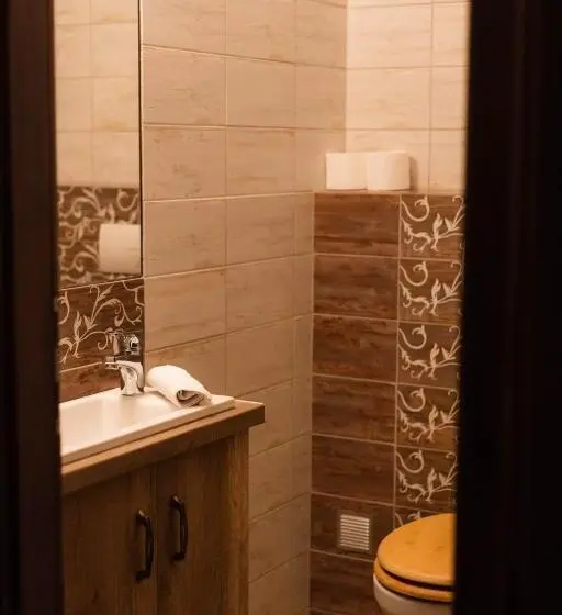 Duplex-sviitti, Maya Panzio Rezidencia