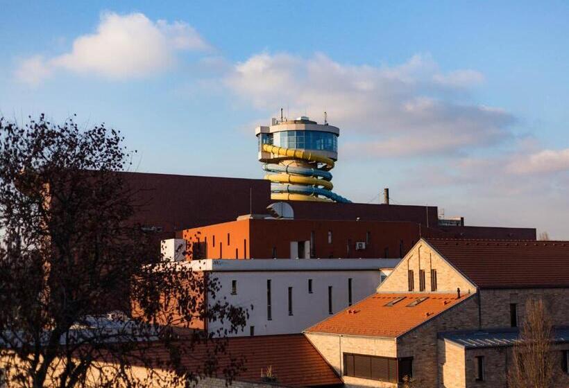 复式套房, Maya Panzio Rezidencia