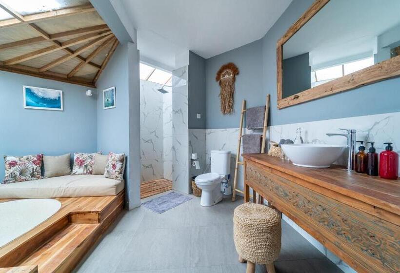 スーペリアーバンガロー, Mowies Gili Air