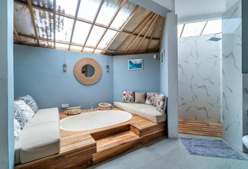 スーペリアーバンガロー, Mowies Gili Air