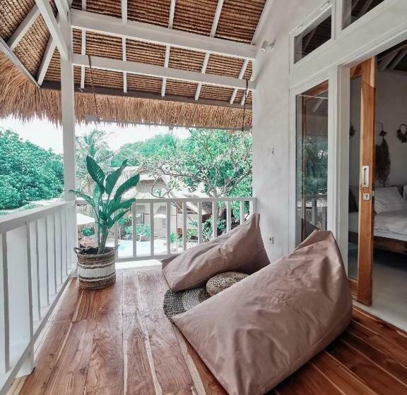 غرفة ديلوكس مزودة بشرفة, Mowies Gili Air