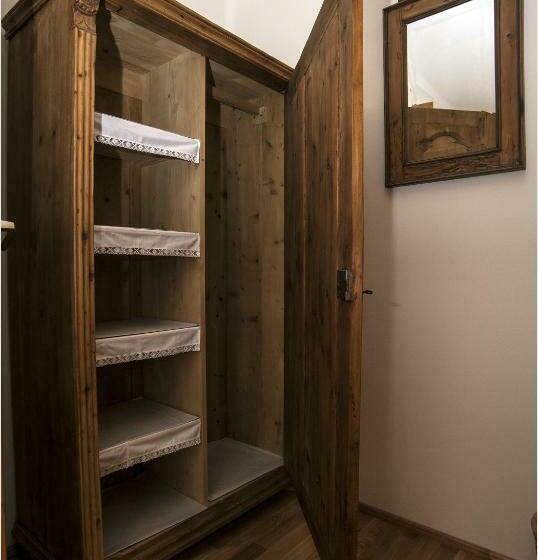 Номер Стандарт, Szent Gellért Borház és Vendégfogadó