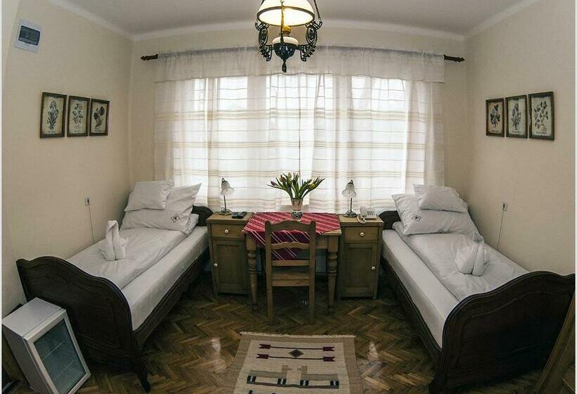 Номер Стандарт, Szent Gellért Borház és Vendégfogadó