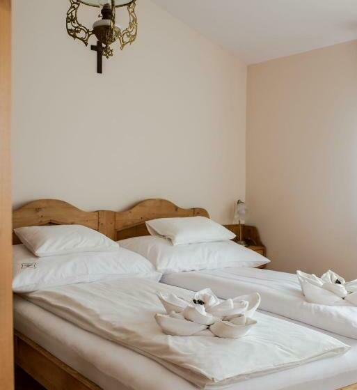 标准间, Szent Gellért Borház és Vendégfogadó