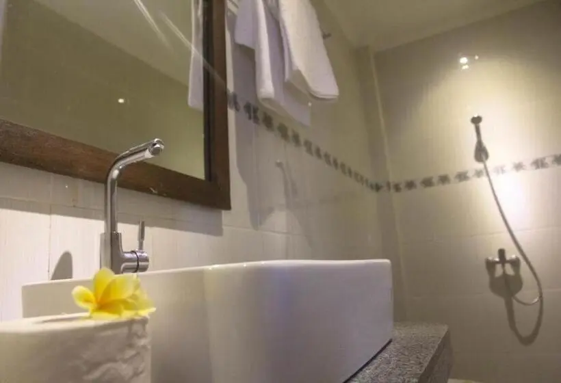 اتاق لوکس, D Camel Hotel Lembongan