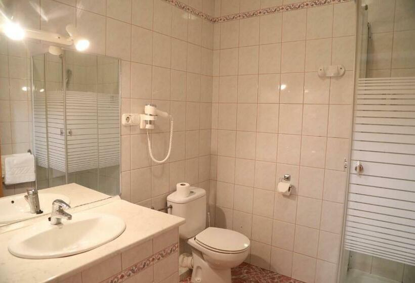 标准间, Hajdú Kastély