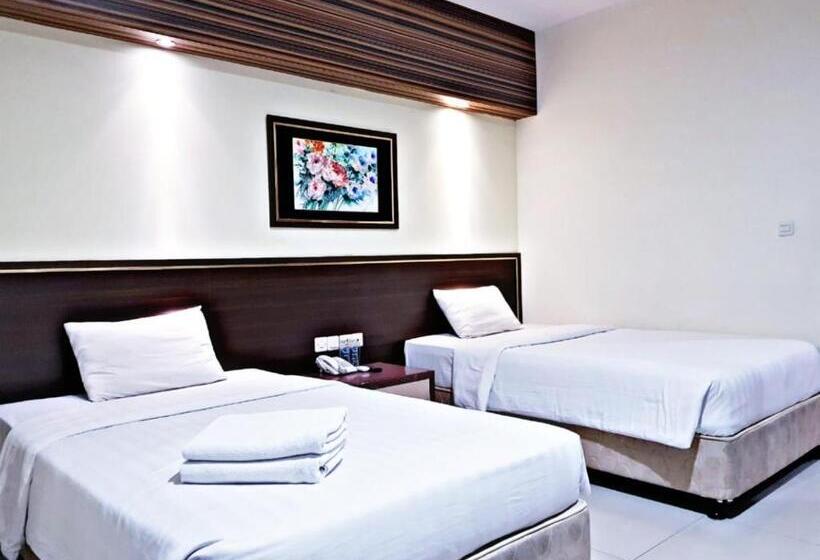 Deluxe Rum, Setrasari Bandung