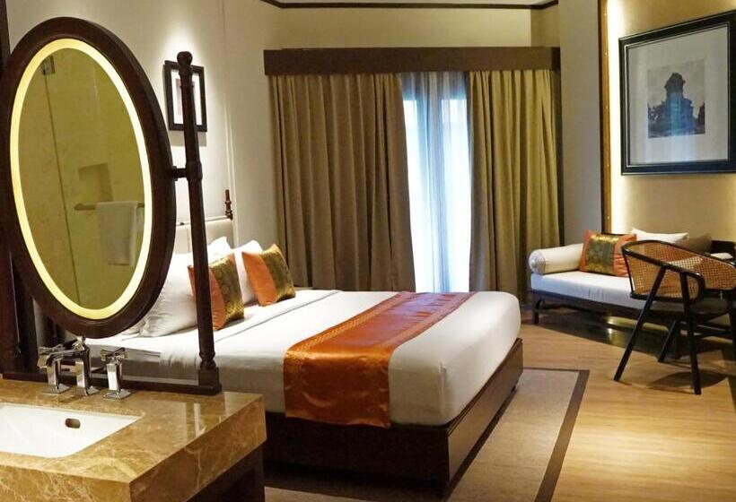 Номер Deluxe, The Singhasari Resort Batu