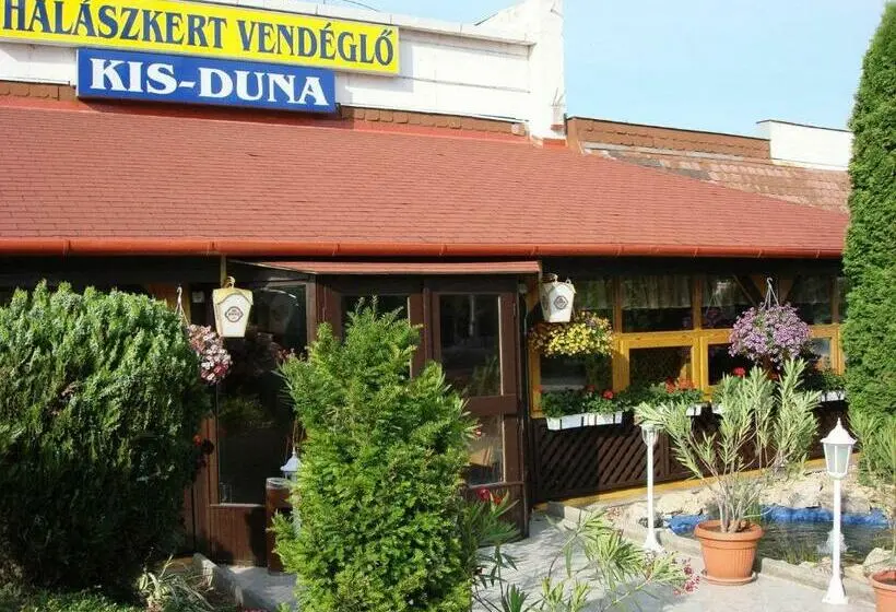 Standard Kolmen Hengen Huone, Kis Duna Motel & Camping