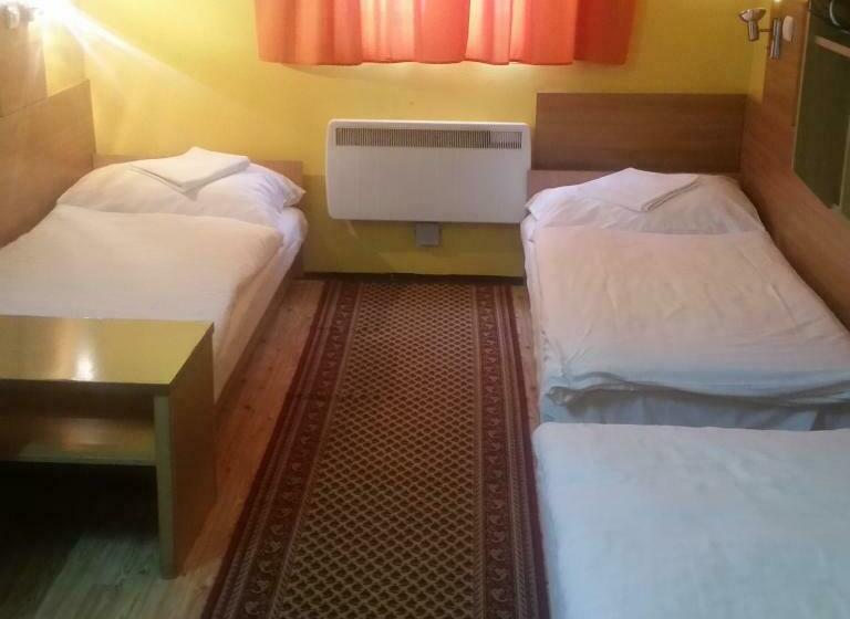 스탠다드 트리플 룸, Kis Duna Motel & Camping