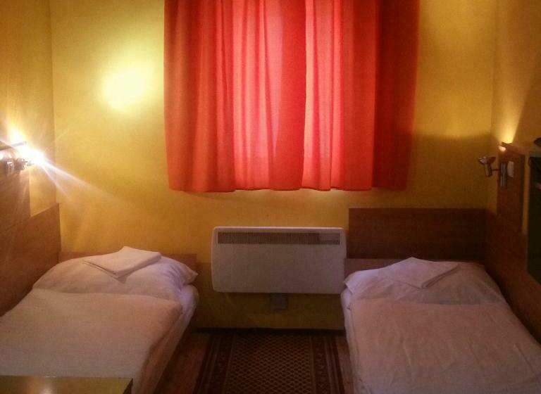 스탠다드 룸, Kis Duna Motel & Camping