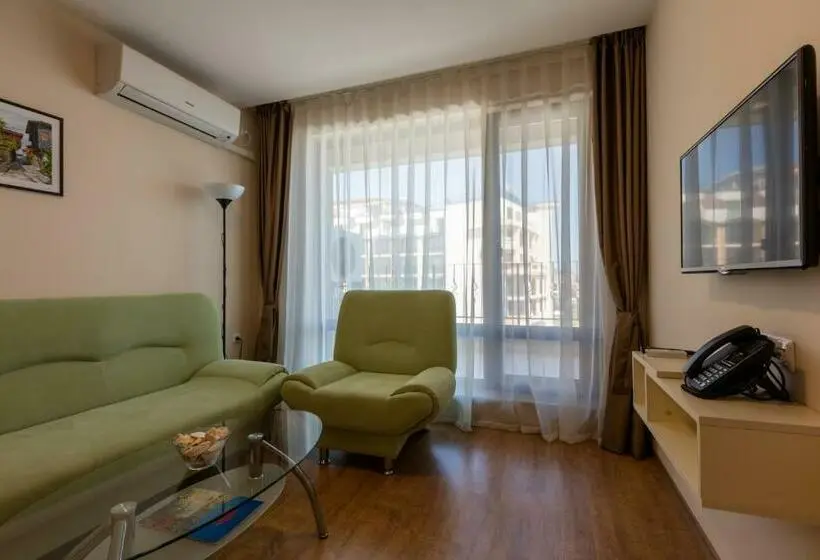 Huoneisto 1 Makuuhuone Sivuttainen Merinäkymä, Premier Fort Sands Resort Full Board