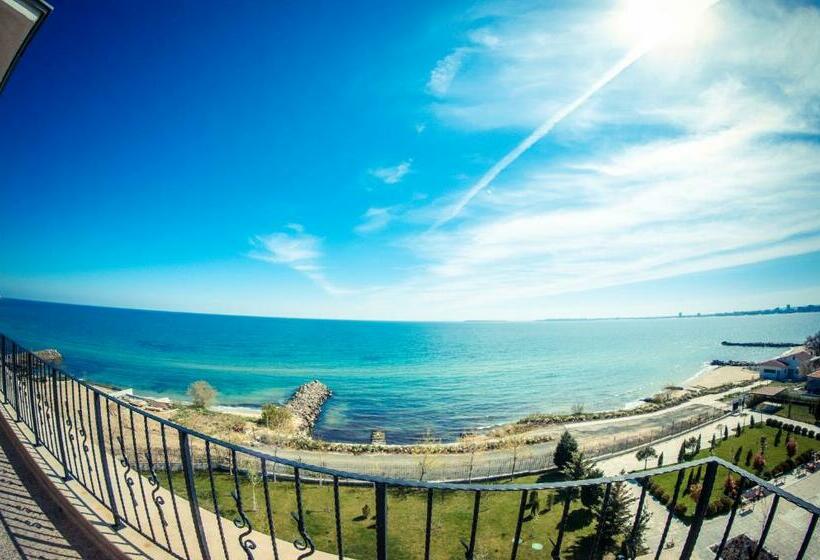 شقة غرفة نوم واحدة ذات إطلالة جانبية على البحر, Premier Fort Sands Resort Full Board